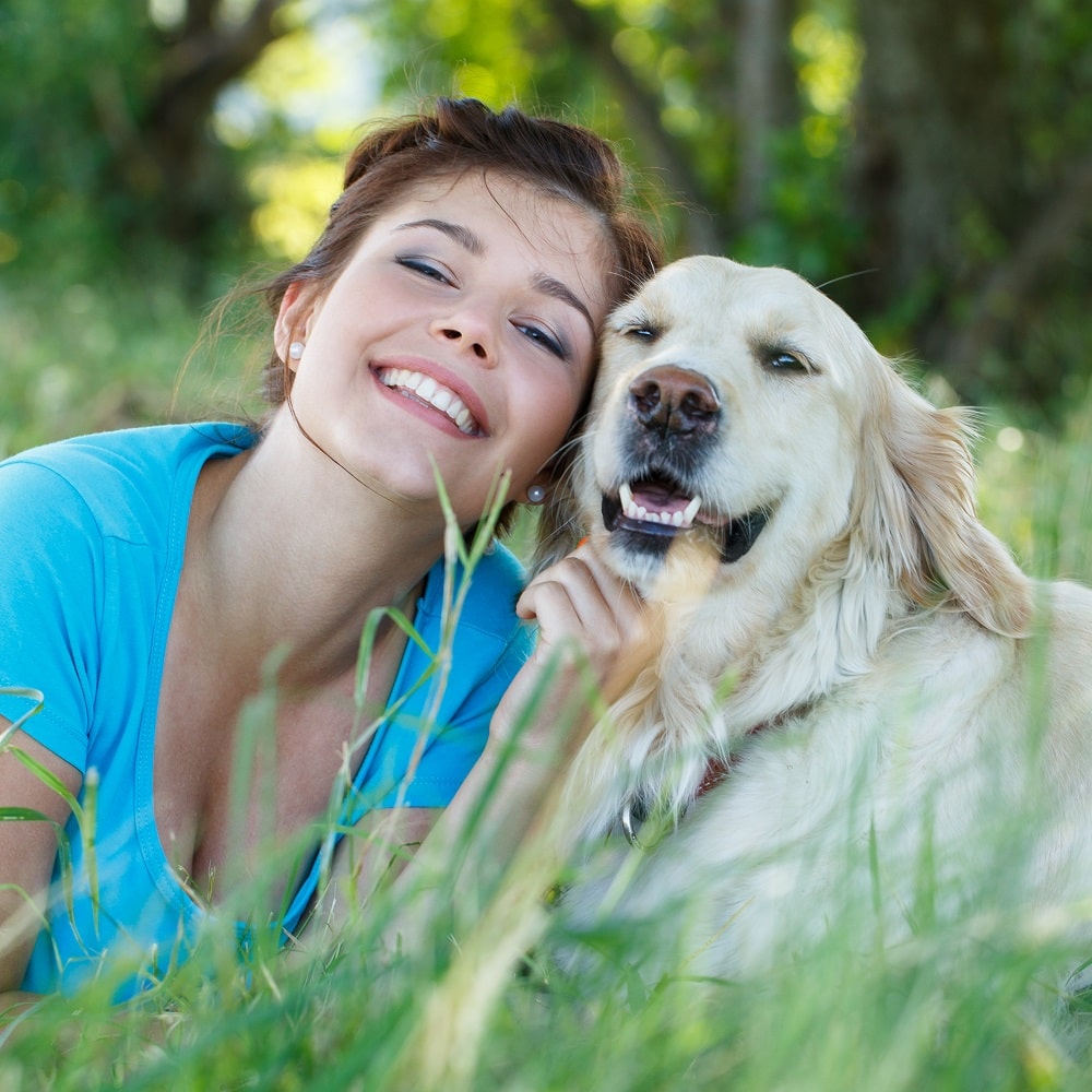 attractive-girl-with-dog-2021-09-22-00-58-13-utc-min.jpg